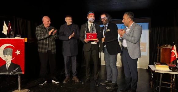 İzmit’te “Değişen Avrasya Jeopolitiğinde Türk Dünyası” Konferansımızı Gerçekleştirdik